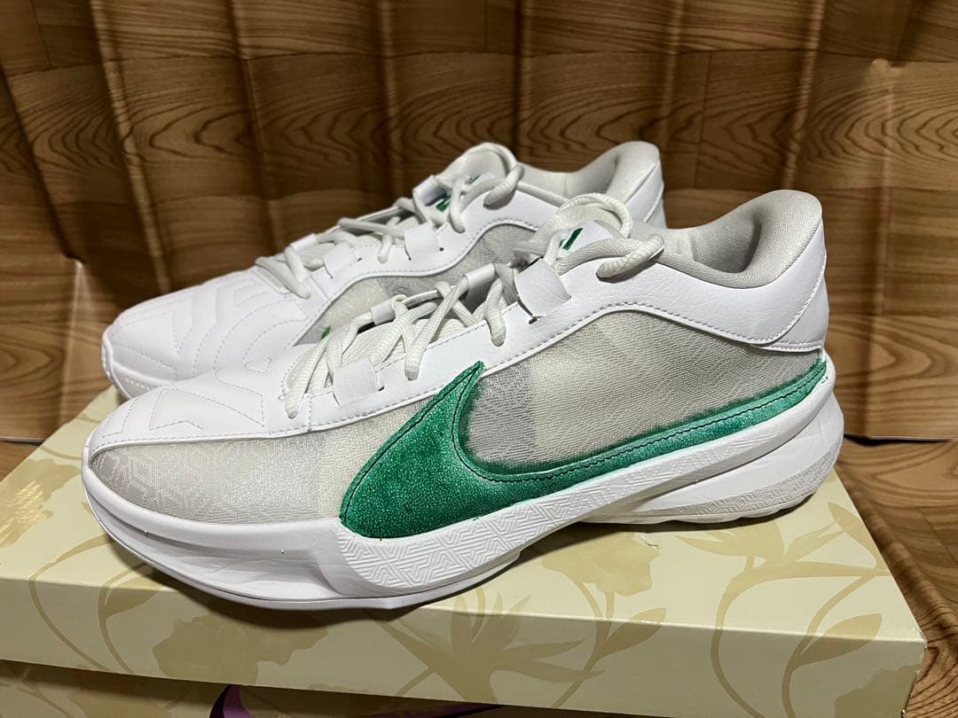 シューズ(男性用) Nike zoom freak 5