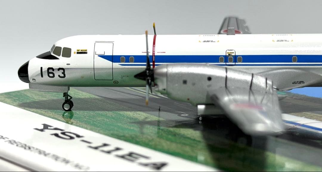 全日空商事 1/200 YS-11EA 航空自衛隊 YS21143