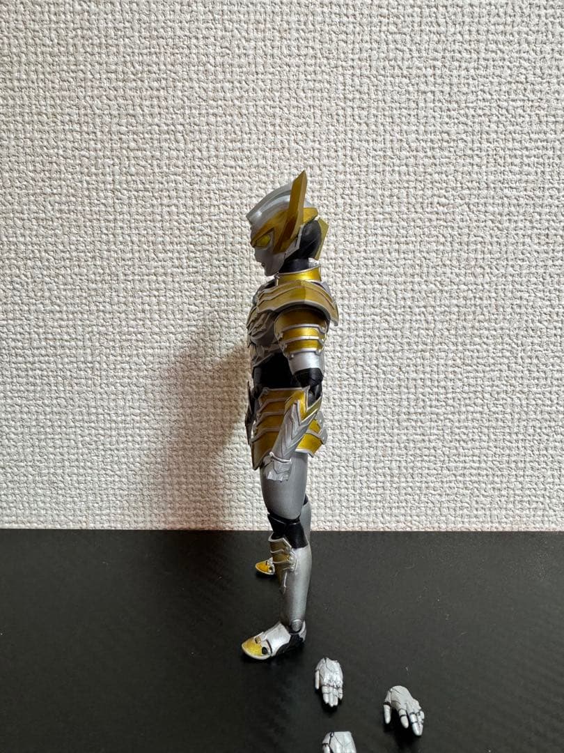 S.H.Figuarts ウルトラマンタイガ フォトンアース 改造品