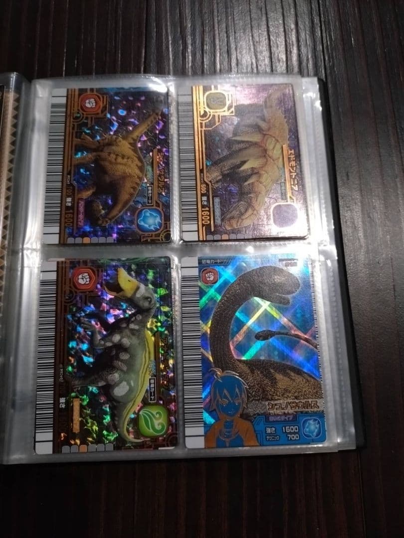 古代王者恐竜キング　カード　ケース付き