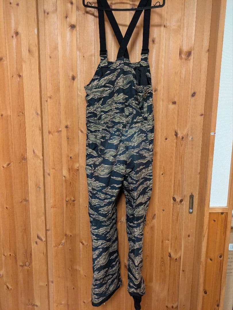 Burton 子ども用 スノーボードウェア　上下　　150〜160　L XL