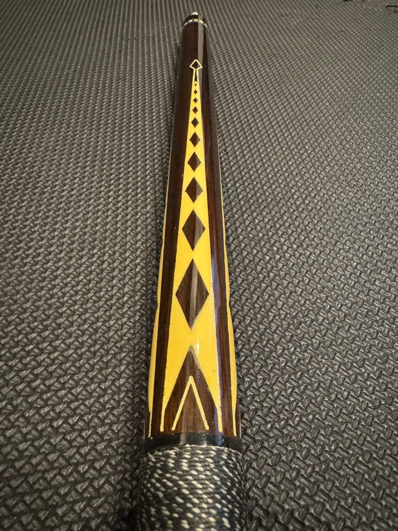 美品　即日発送　ビリヤード キュー　JB