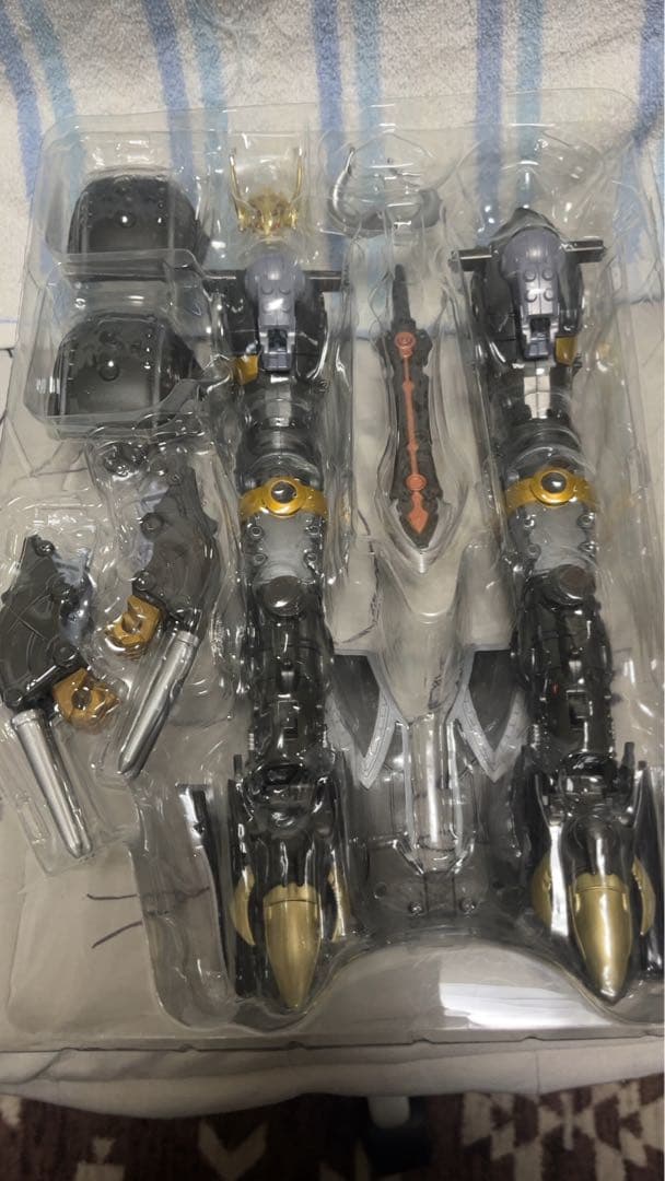 烈車戦隊トッキュウジャー 黒鉄変形 DXクライナーロボ