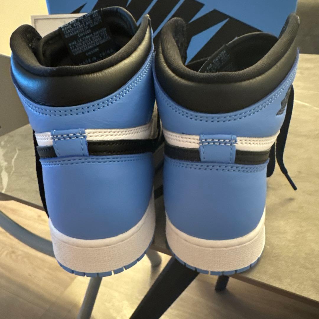 ナイキエアジョーダン1レトロハイ