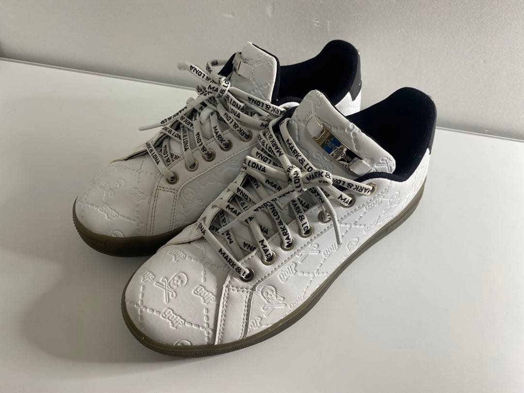 MARK&LONA マークアンドロナ エンボスキルトスカルスニーカー　26㌢
