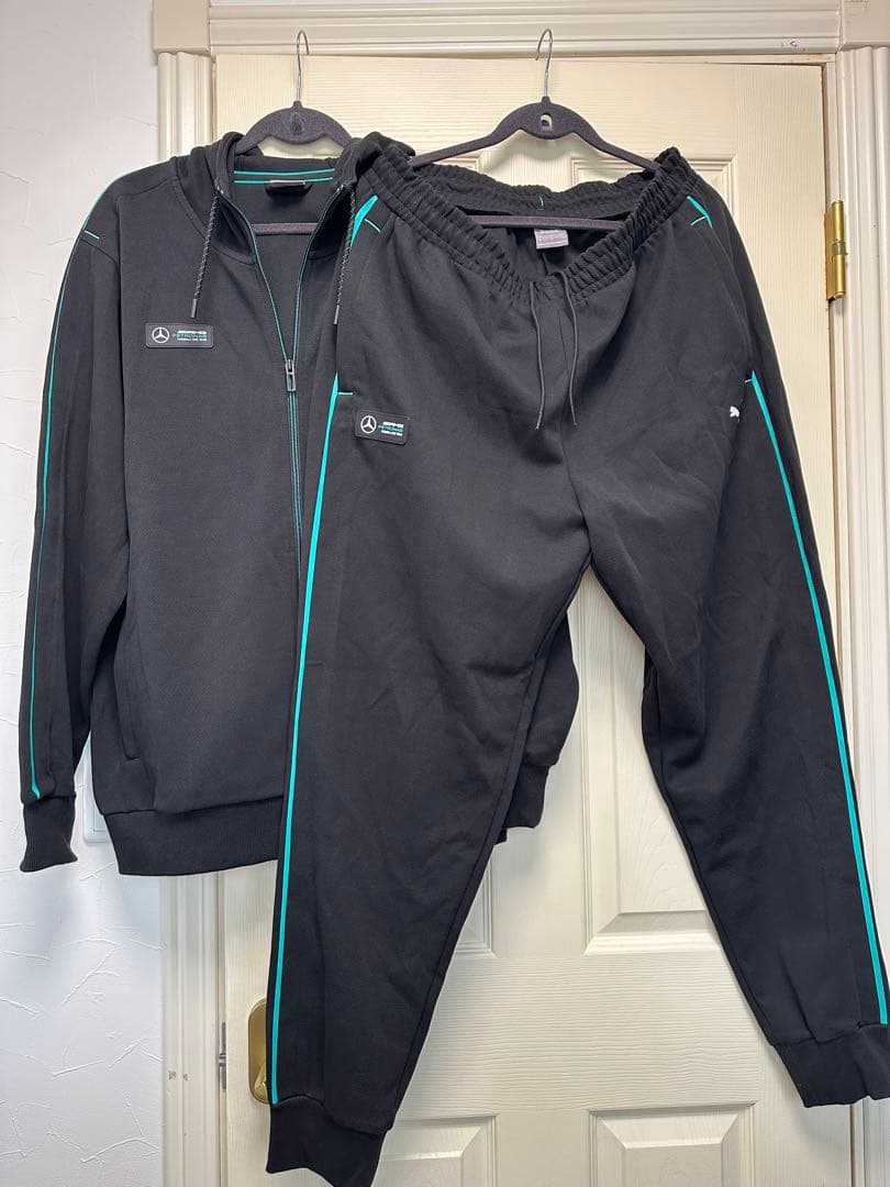 秋物最終値下げしました‼️【新品】Puma メルセデス・ベンツ ジャージ上下セット