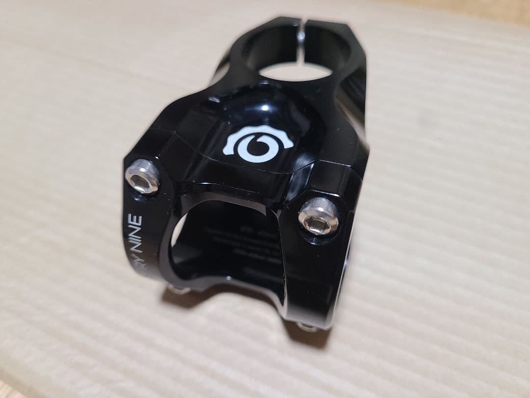 Industry nineステム＋Race Face Next2 ハンドルバー