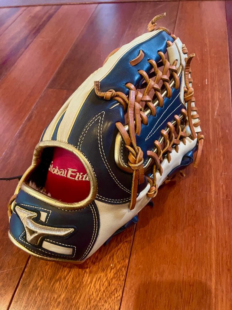 あずき　ミズノ 軟式用グローブ グローバルエリート 外野手用