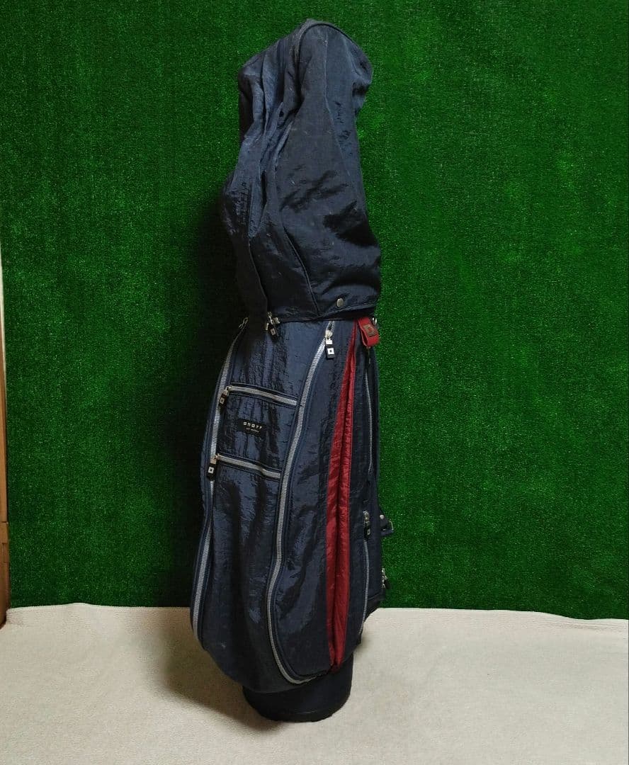 ONOFF　オノフネイビー フード付き ゴルフバッグ