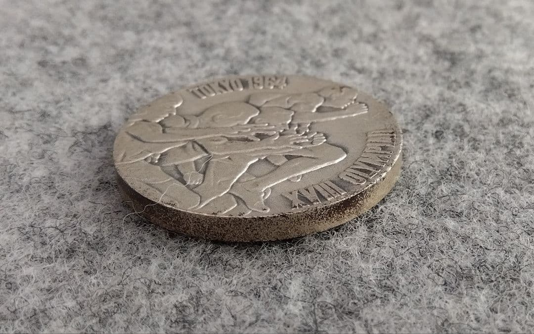 1964年東京オリンピック記念メダル 銀1枚、銅2枚セット　オリジナルケース付き