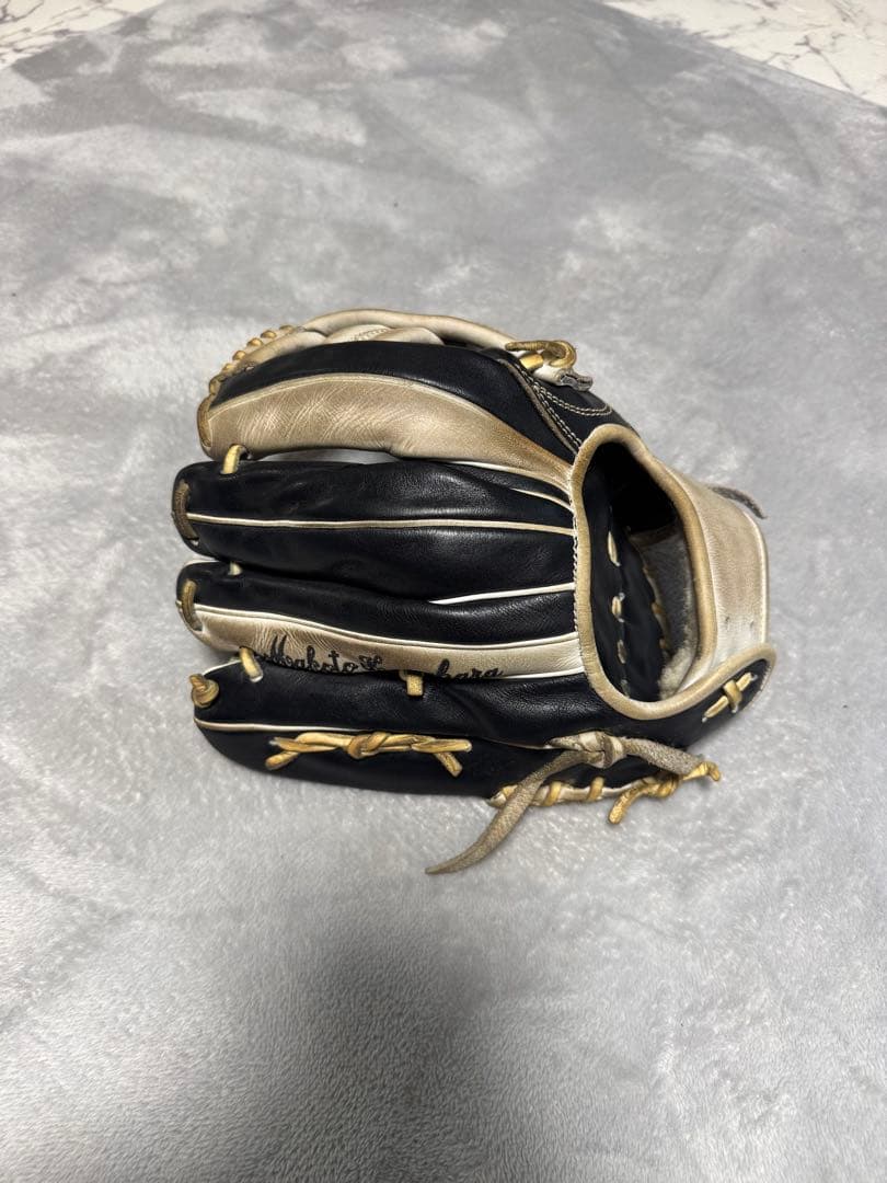 硬式野球内野手グローブ (吉川尚輝選手風)