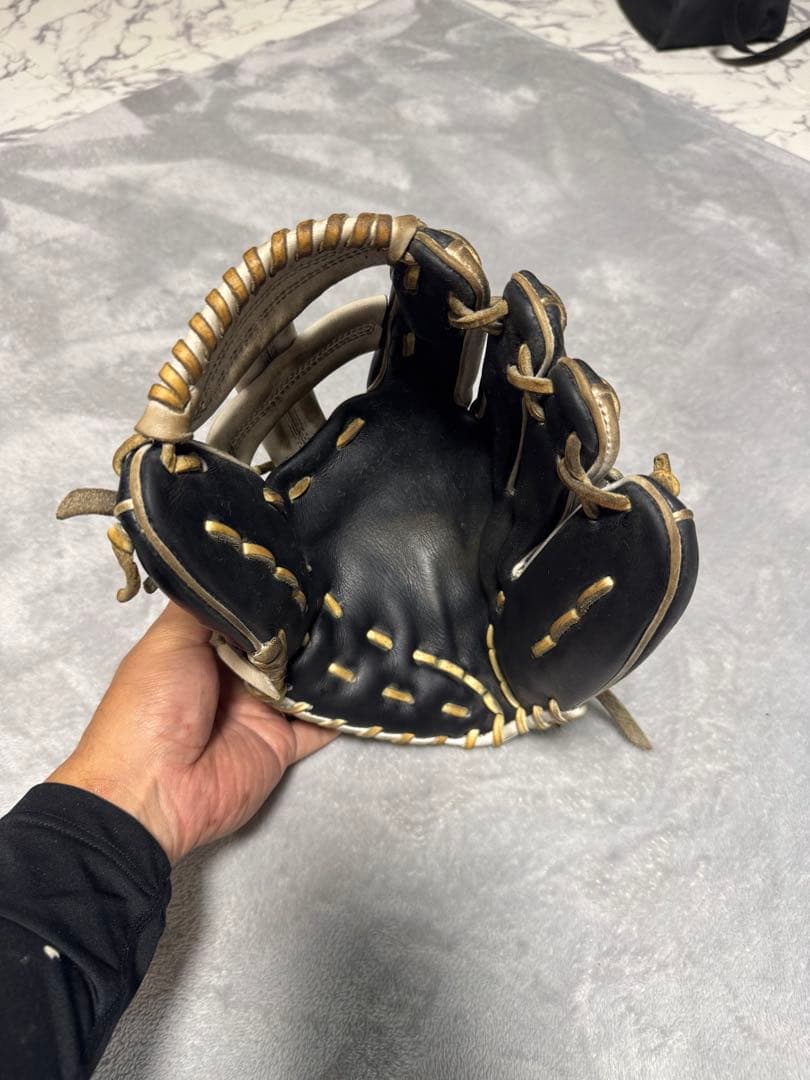 硬式野球内野手グローブ (吉川尚輝選手風)