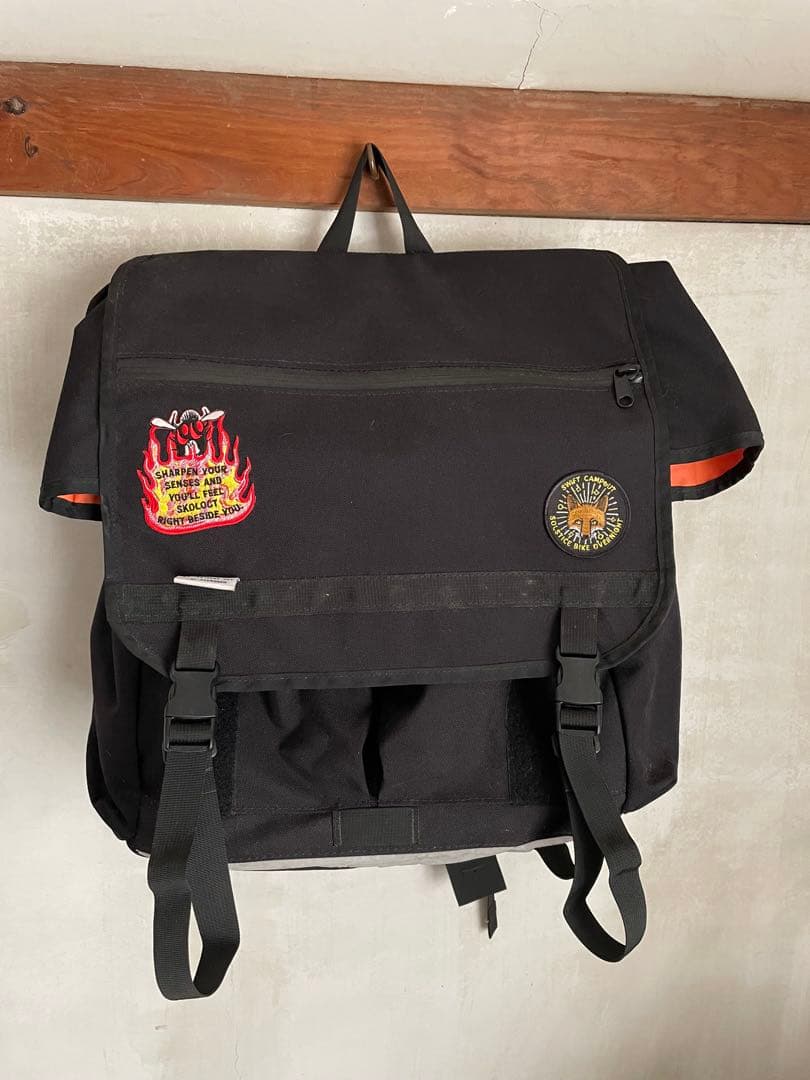 アクセサリー ROAD RUNNER Large Anything Backpack 33L