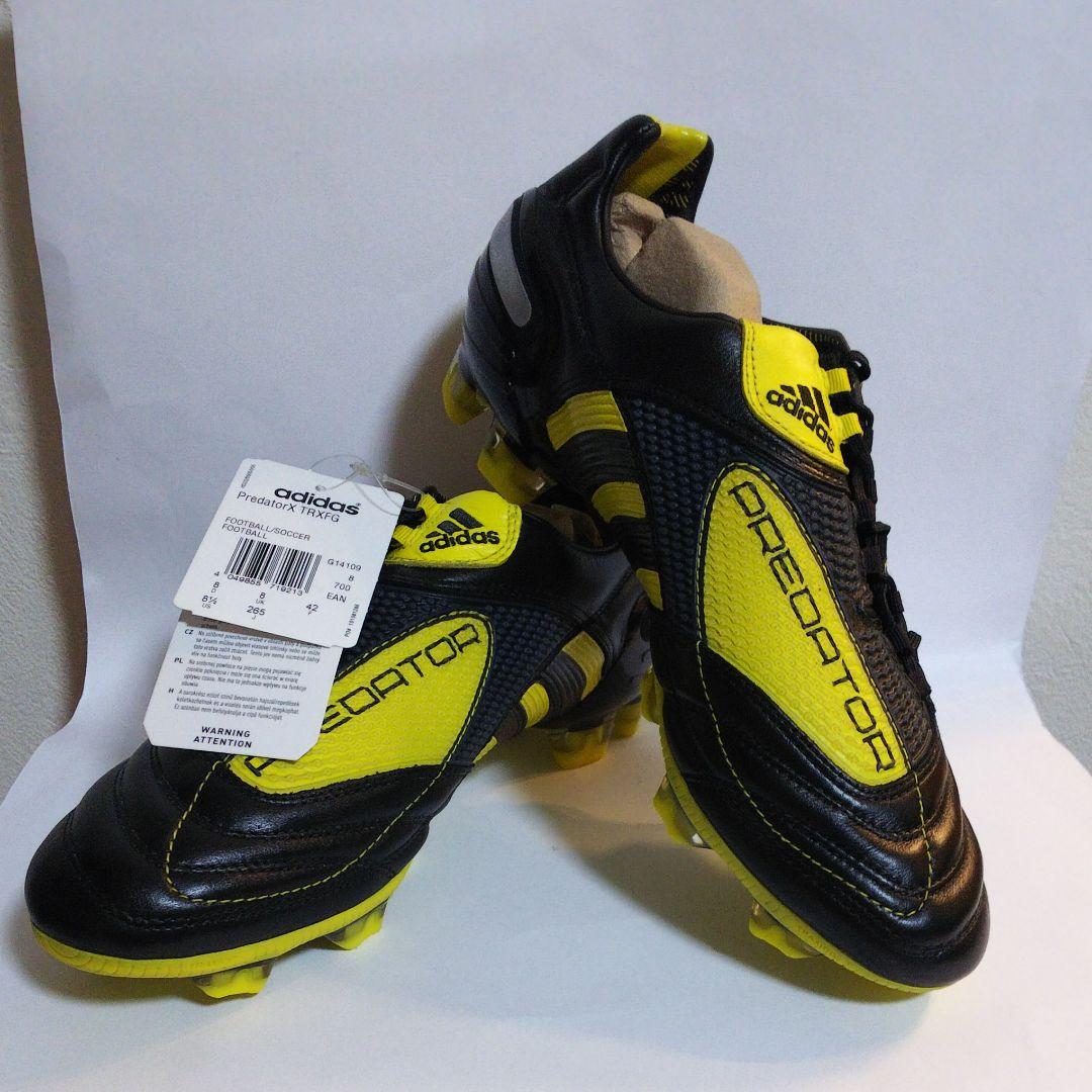 サッカースパイク アディダス プレデターX TRX FG