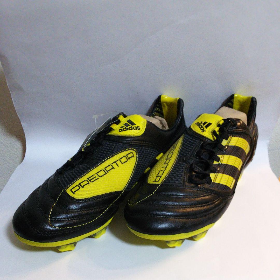 サッカースパイク アディダス プレデターX TRX FG