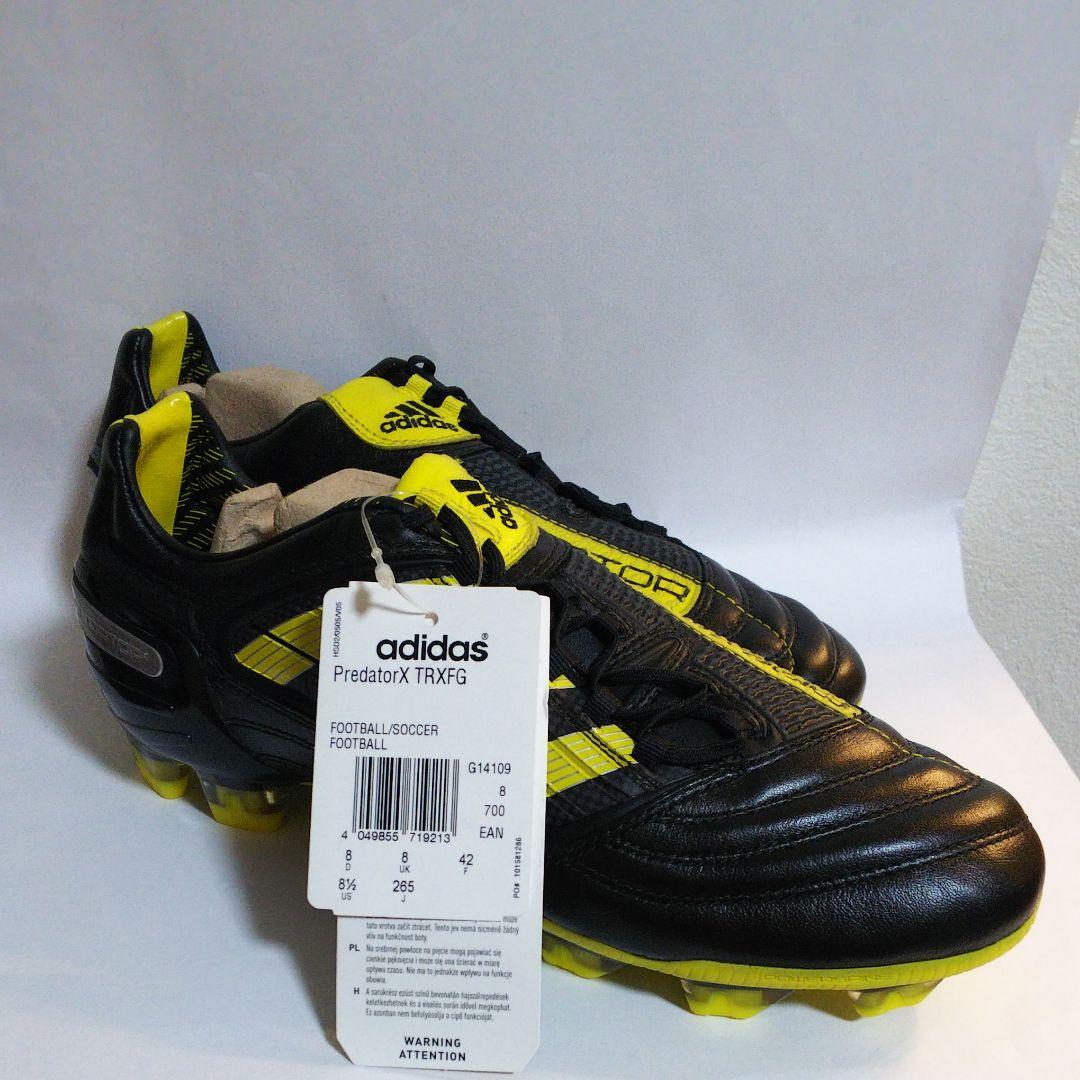 サッカースパイク アディダス プレデターX TRX FG