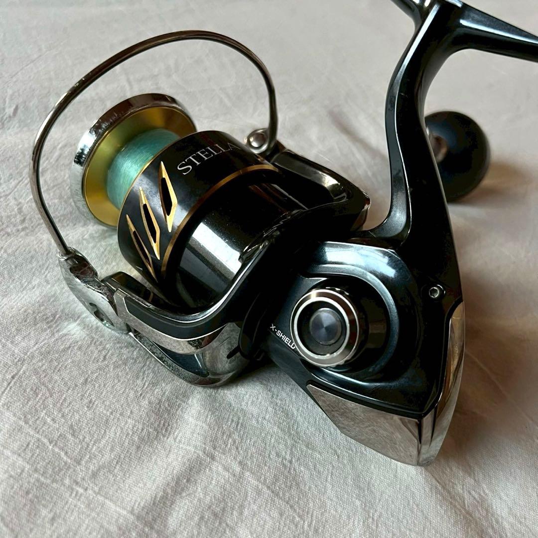 SHIMANO シマノ 13ステラ SW8000HG STELLA リール