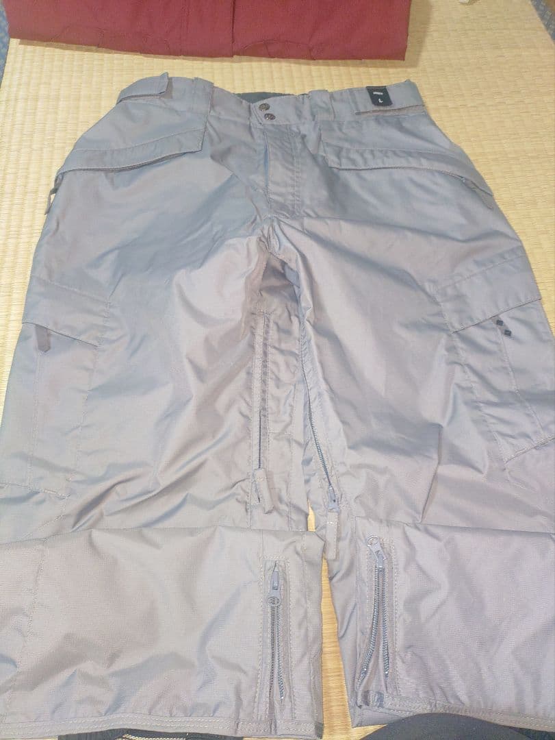 スキー　スノーボードウェア 上下セット