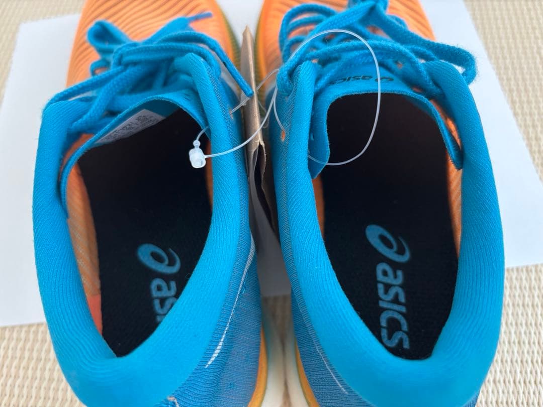 新品未使用　asics アシックス　23.5 スポーツ　陸上　メタスピードスカイ