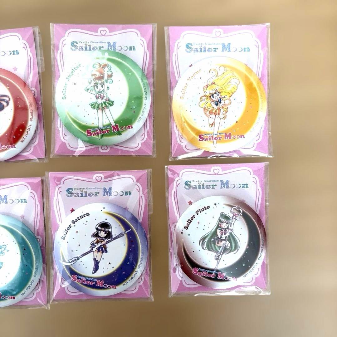 即発送❣️セブンイレブン数量限定セーラームーン バッジ 全10個コンプリートセット