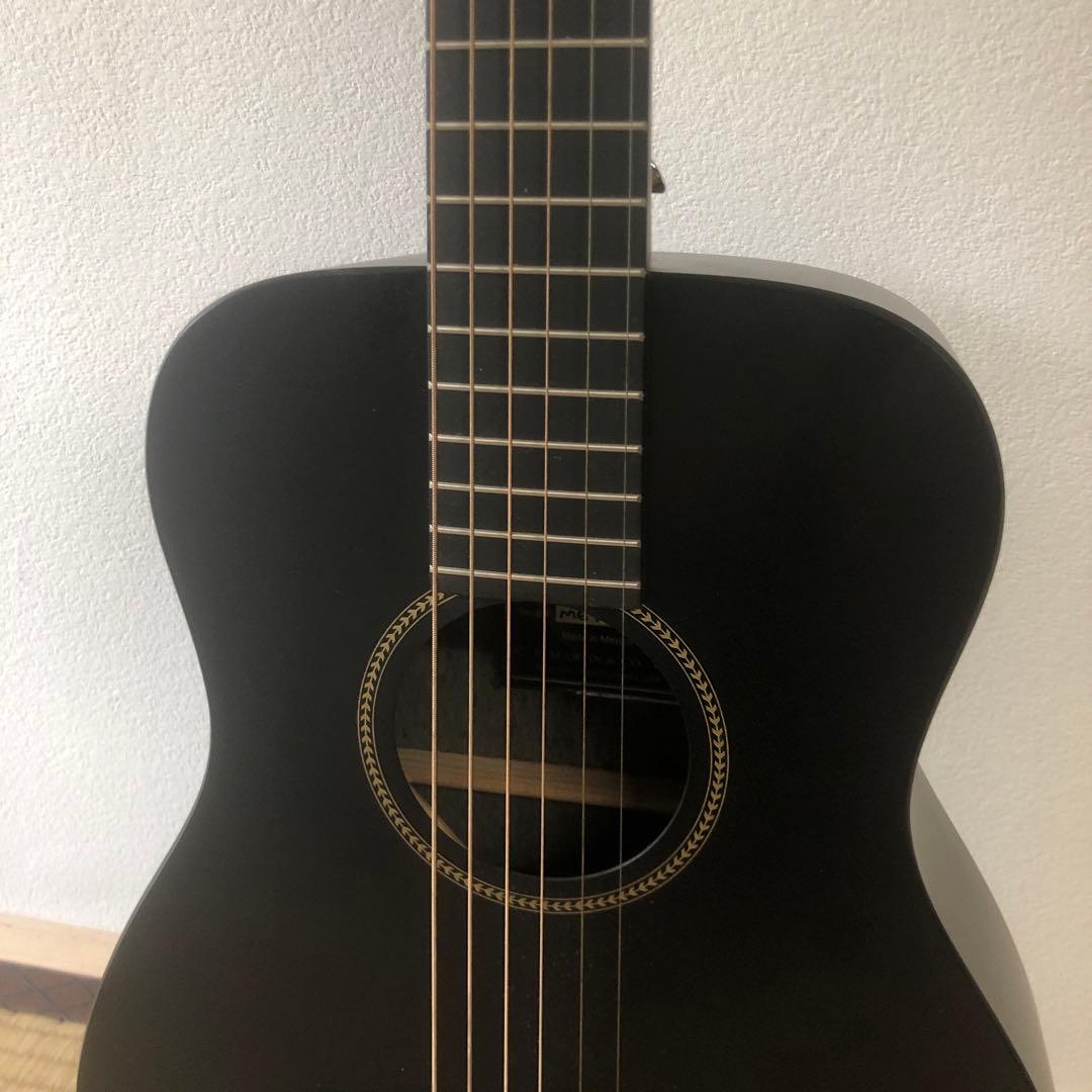 リトルマーチン　LXBLACK Little Martin ラフに弾こう✨