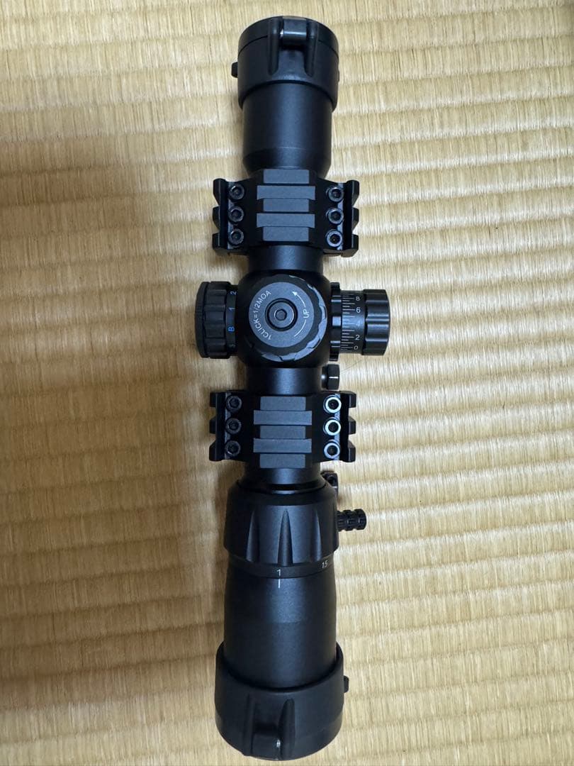 ベクターオプティクス MUSTANG 1-4x30