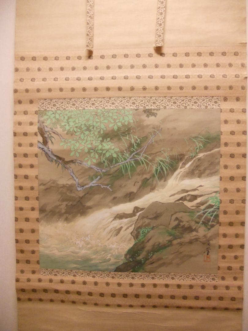 掛け軸 英挙 渓流 絹本 希少 軸装 茶道具 掛軸 美品 です。