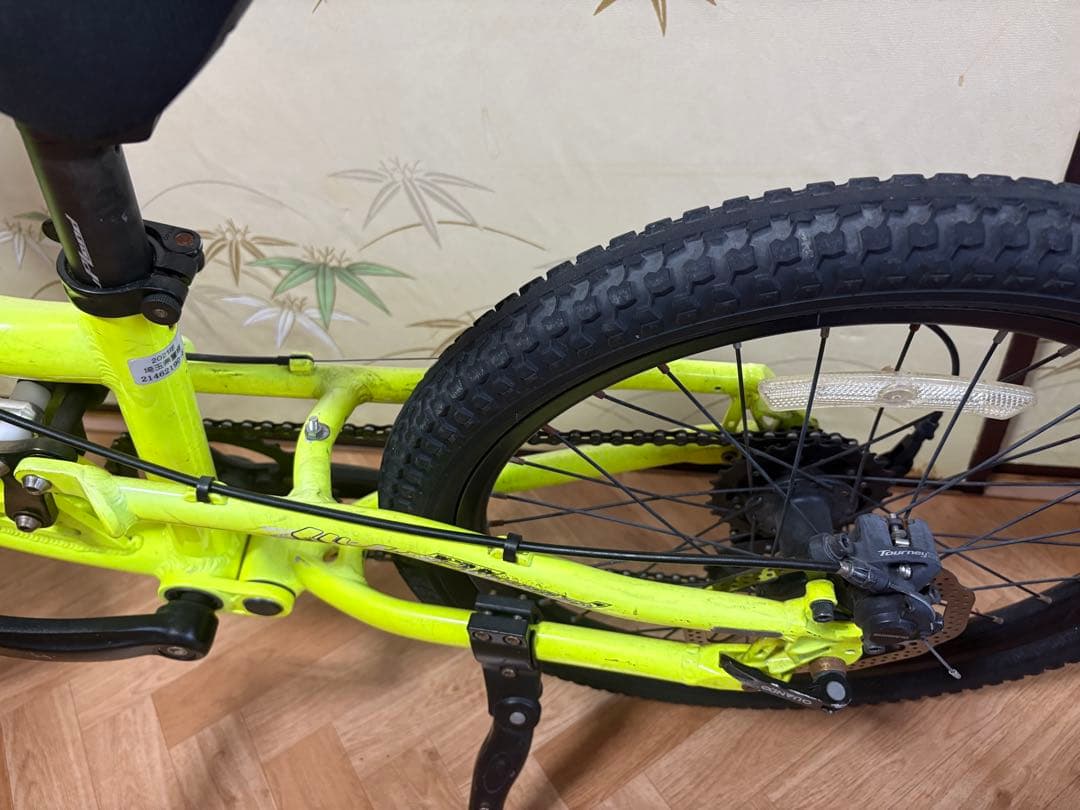 R*n様 【引取限定】蛍光イエロー 20インチ キッズバイク