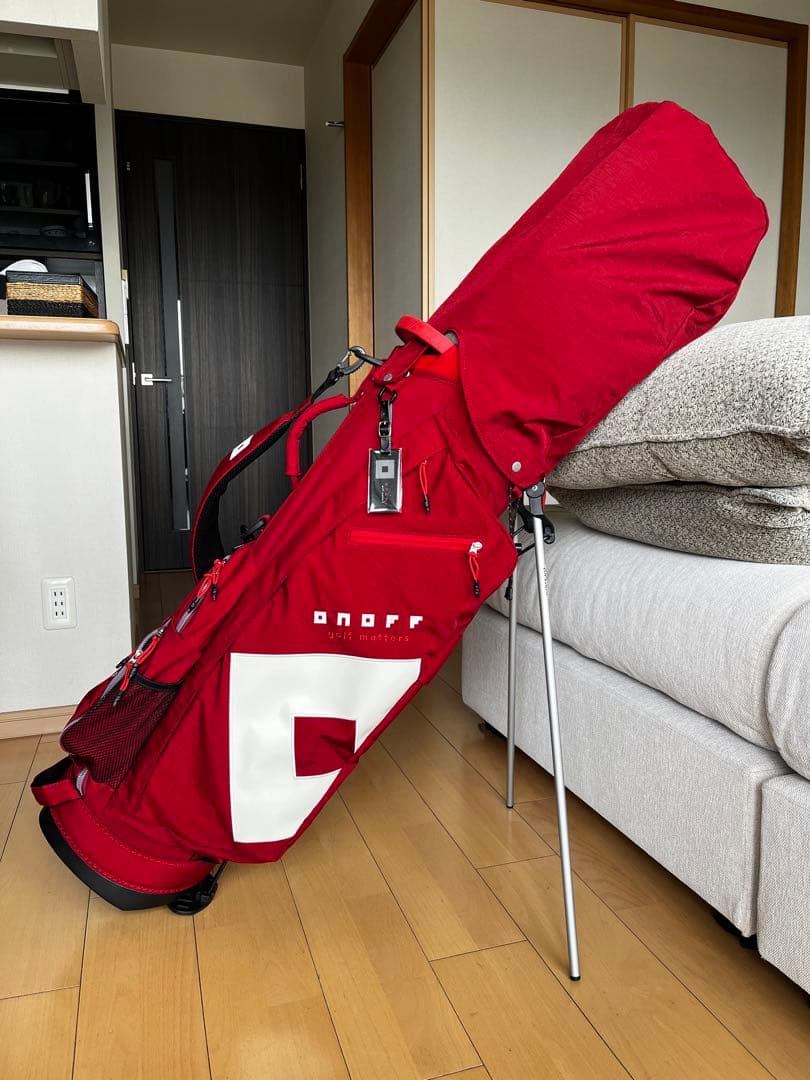 専用　新品同様！極美品！オノフONOFF スタンドキャディバッグ レッド