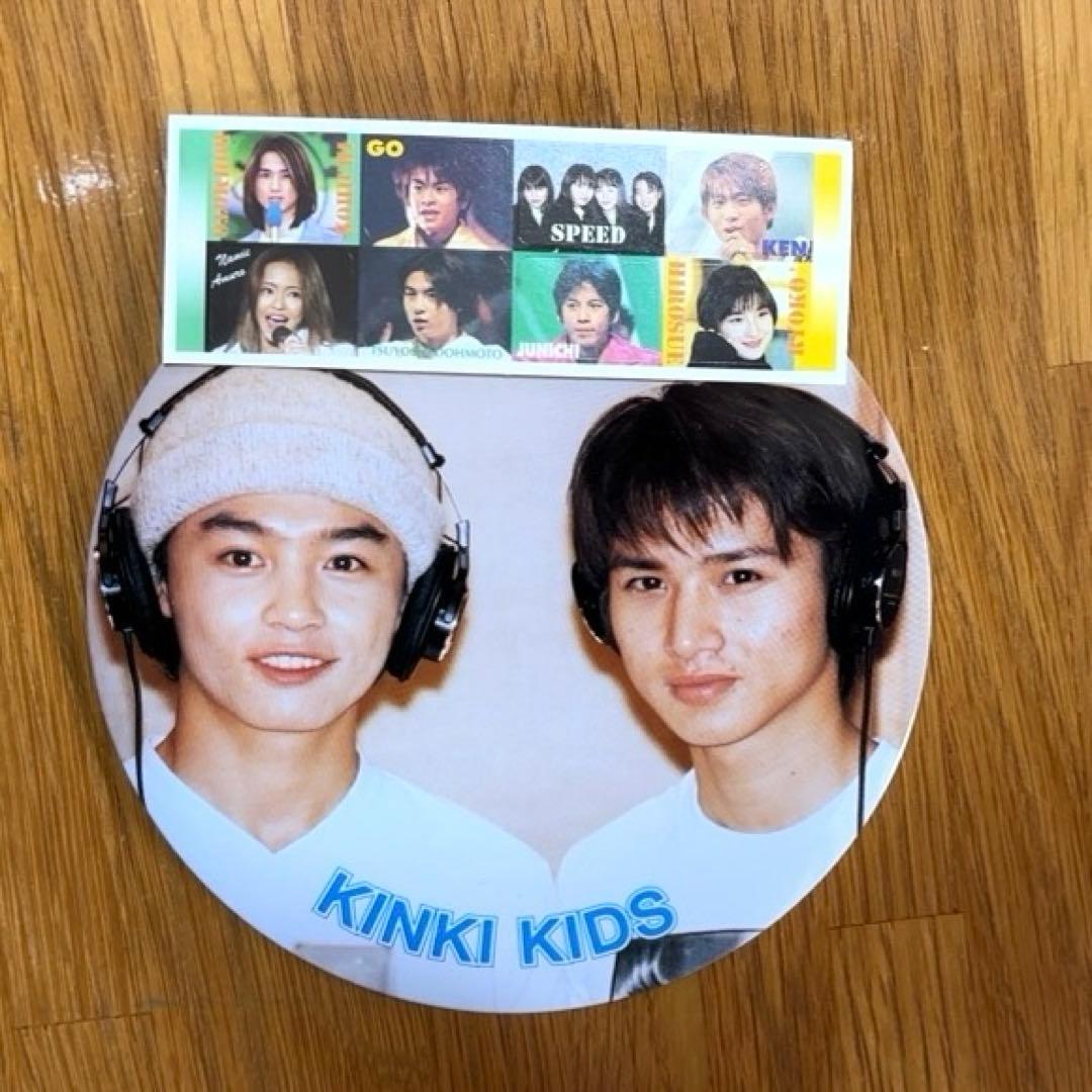 ⭐️貴重品　KinKi Kids 缶バッチ　シール