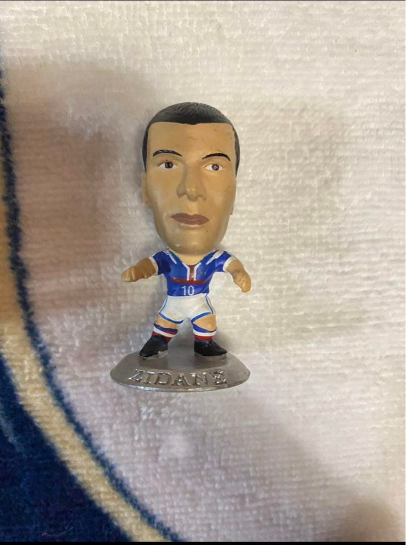 CORINTHIAN コリンシアン　金属系色台座など合計約100個セット