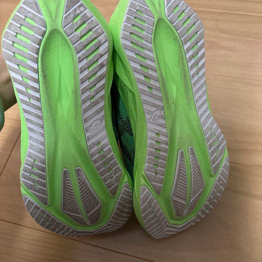 NOVABLAST ノヴァブラスト5　ランニングシューズ　レディース　駅伝　25