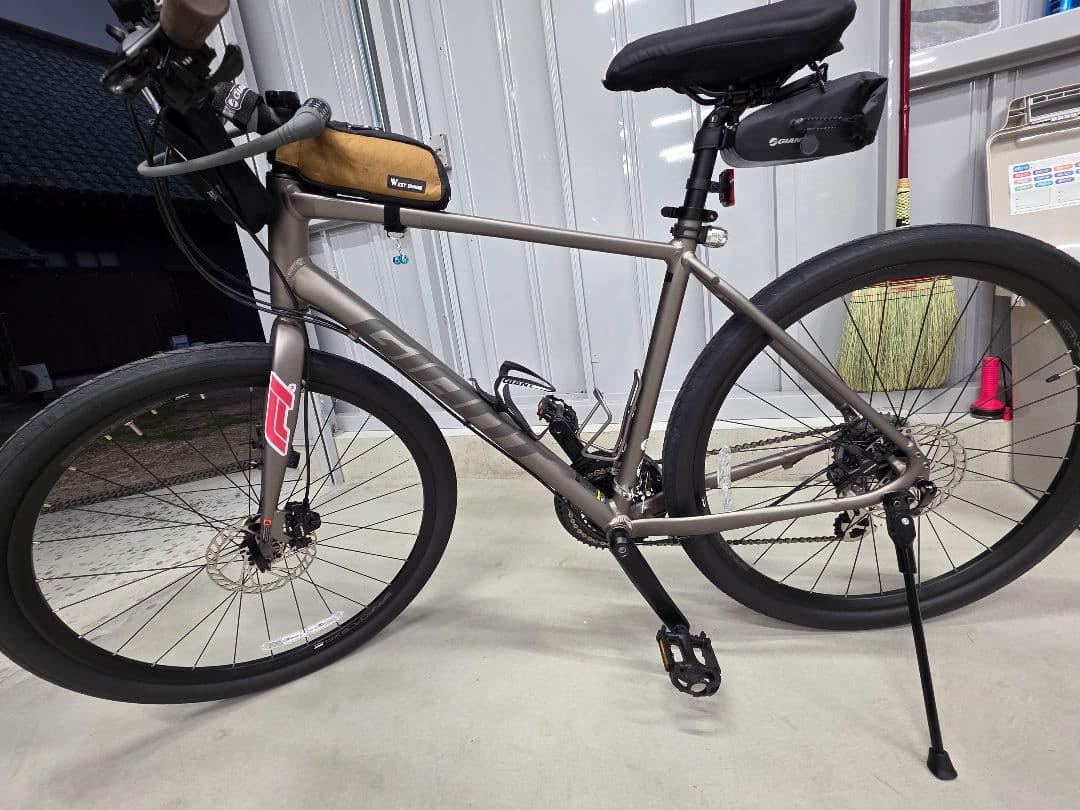 有酸素運動に！ジャイアントグラベルD・Mサイズ超美品