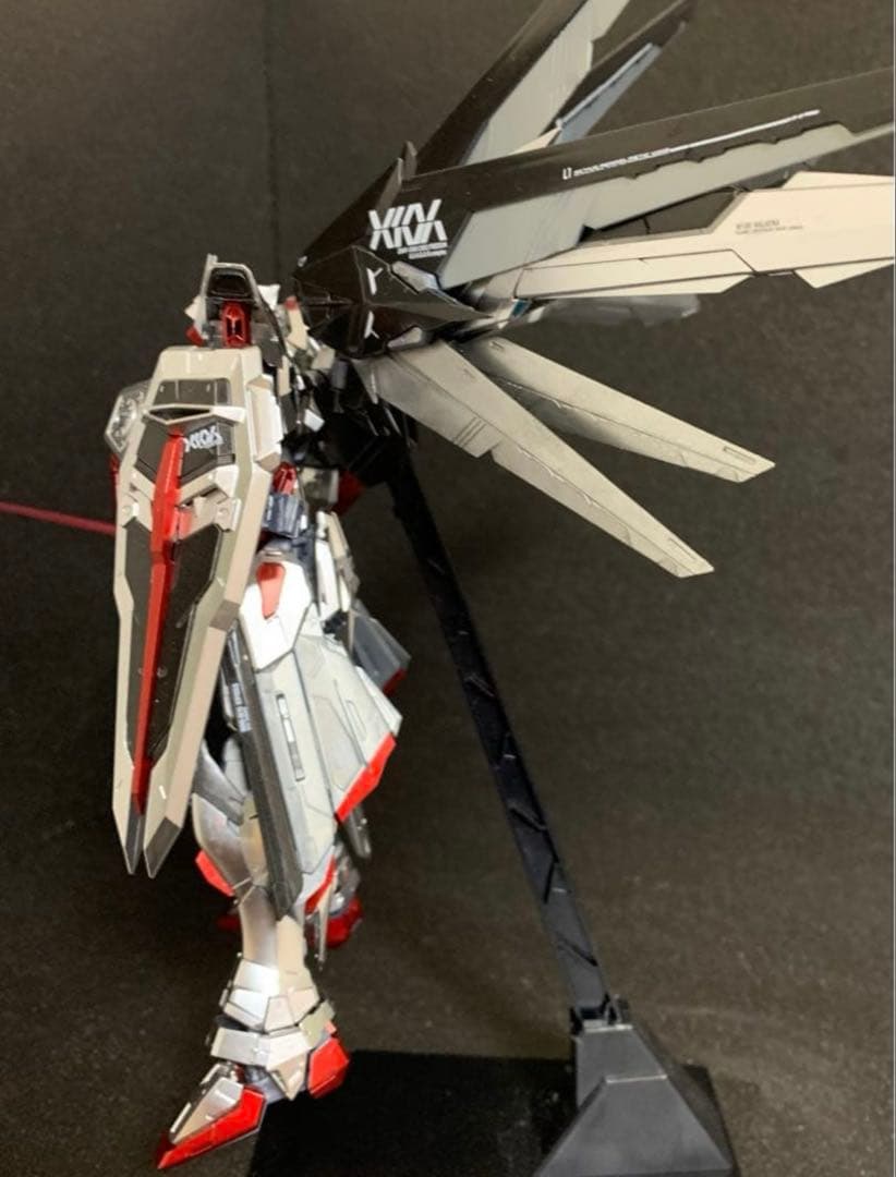 MGフリーダム　シルバーコーティング　部分塗装　完成品