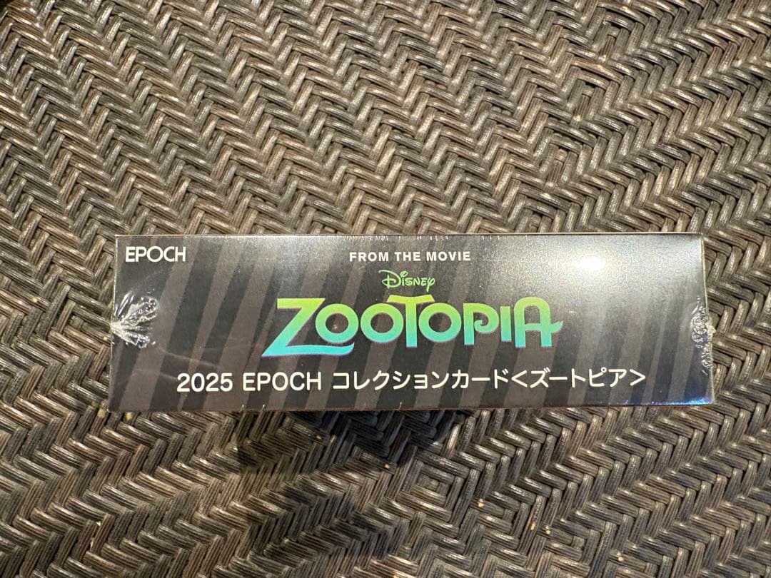 2025 ズートピア　コレクションカード　シュリンク付き【値下げ要相談】