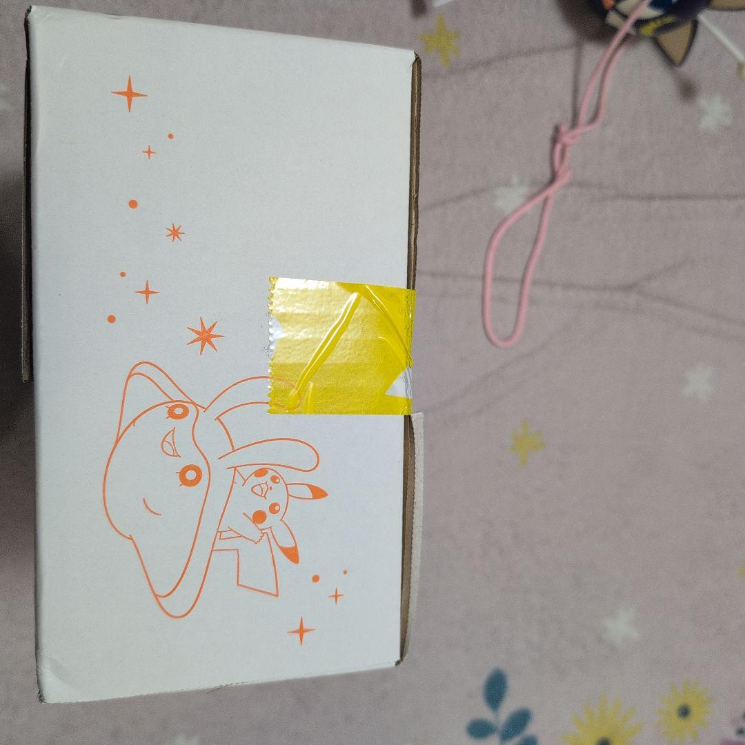 新品未開封品シュリンク付き　ポケモンカードゲーム 25周年記念ゴールデンボックス