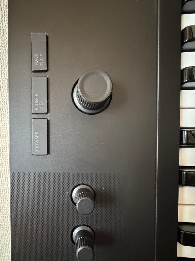 KOMPLETE KONTROL A61 ライセンス付き