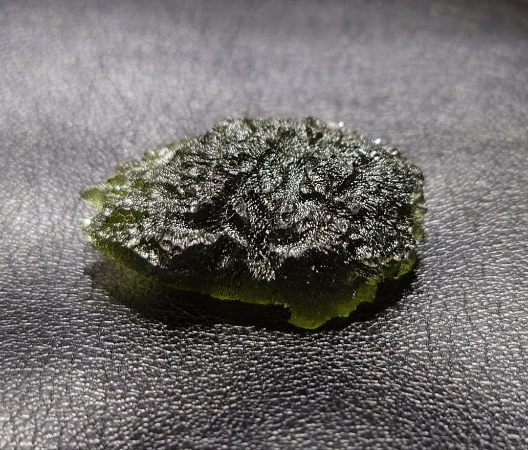 モルダバイト 12g 原石 Moldavite ⭐