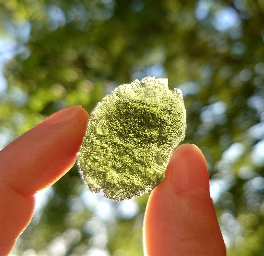 モルダバイト 12g 原石 Moldavite ⭐