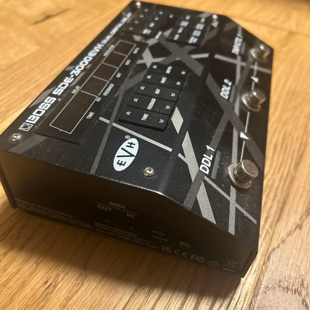 ギター BOSS SDE-3000EVH DUAL DIGITAL DELAY