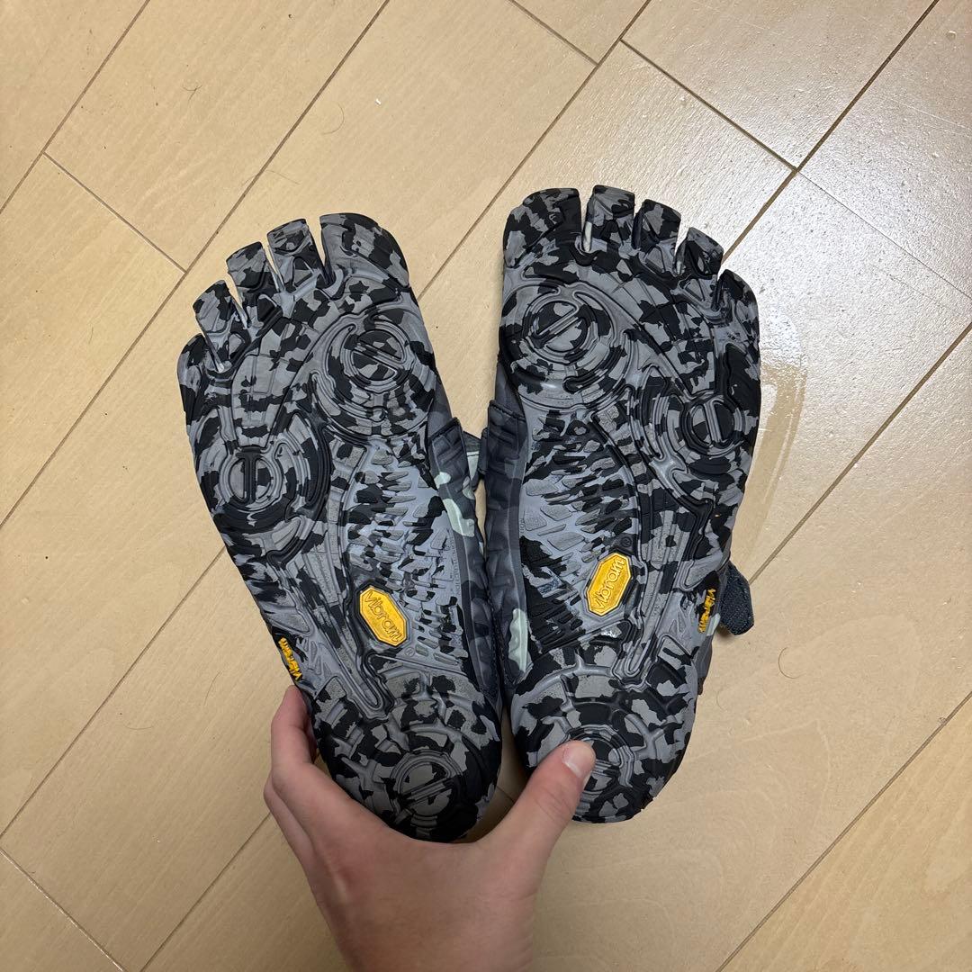 ウエイトトレーニング Vibram FiveFingers 21M7702 Gray camo