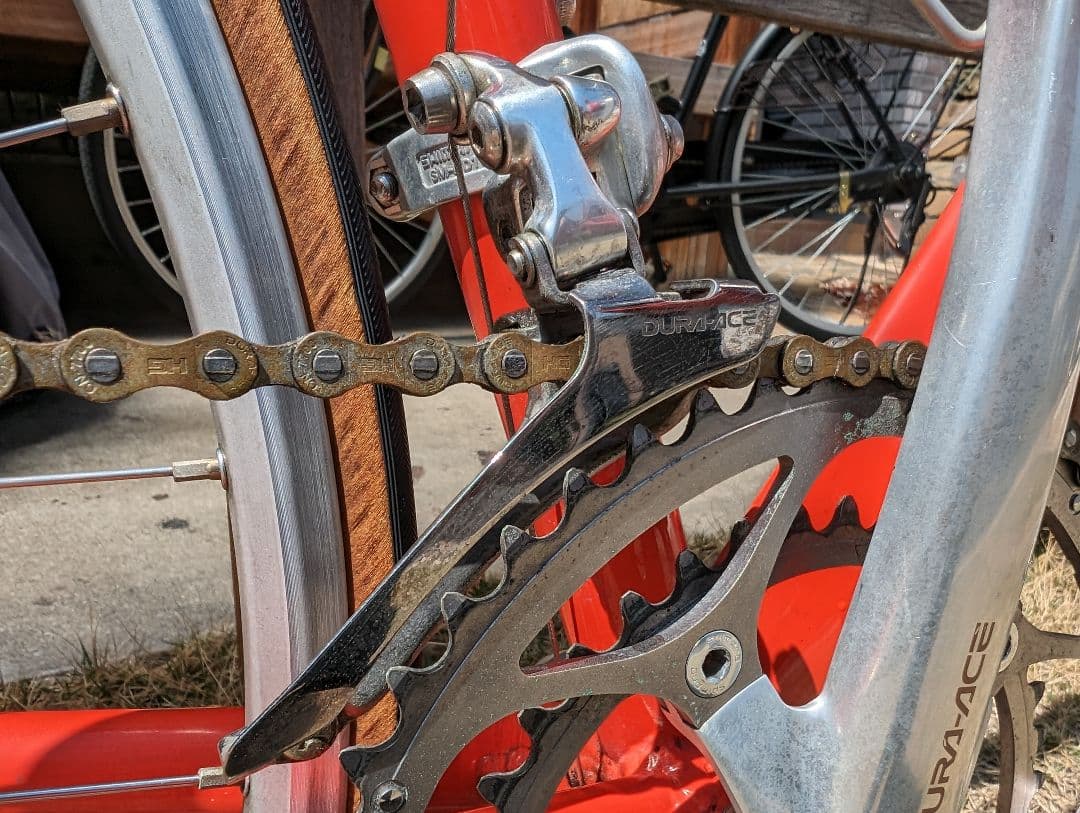 VIGORE フルオーダーロードバイク　練習用ホイール+マビックヘリウム