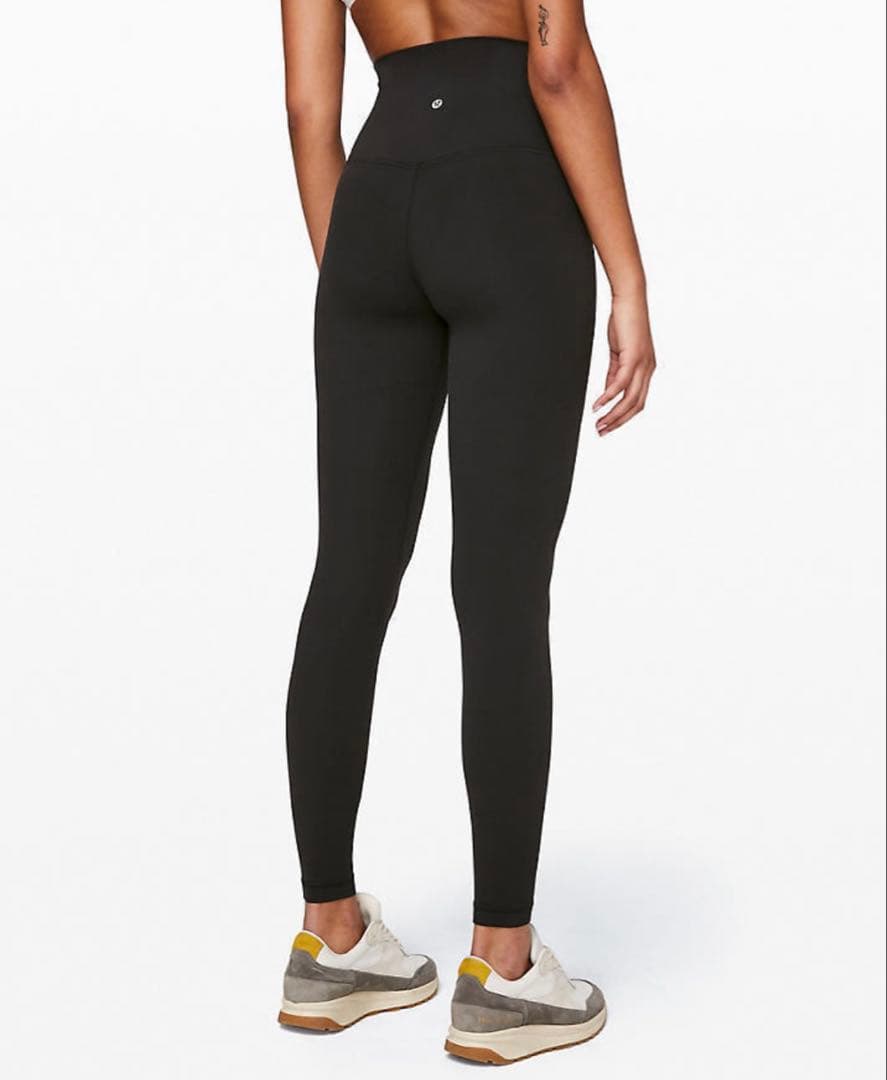 ルルレモン　新品未使用　ブラック ハイウエストレギンス サイズ4