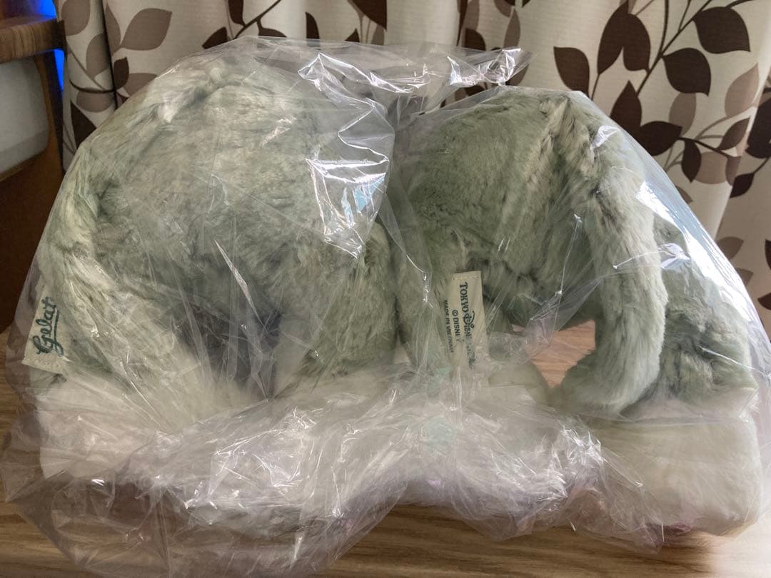 【新品タグ付き】ジェラトーニ ぬいぐるみ 二つセット