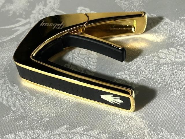 Gibson Thalia　ギブソン・カポ　J-45やCF-100等アコギ用