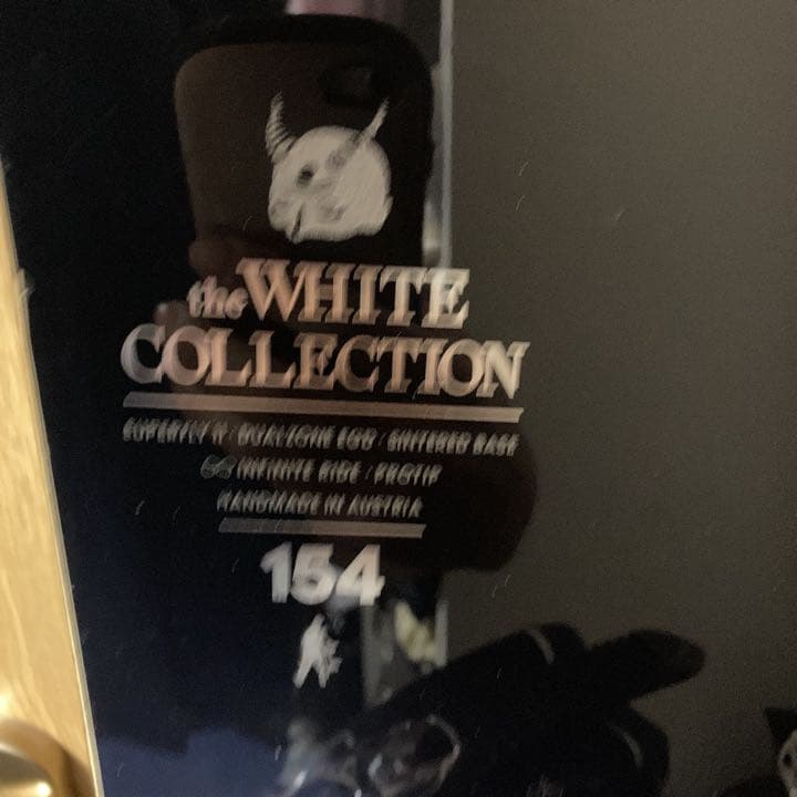 BURTON the WHITE COLLECTION バートン
