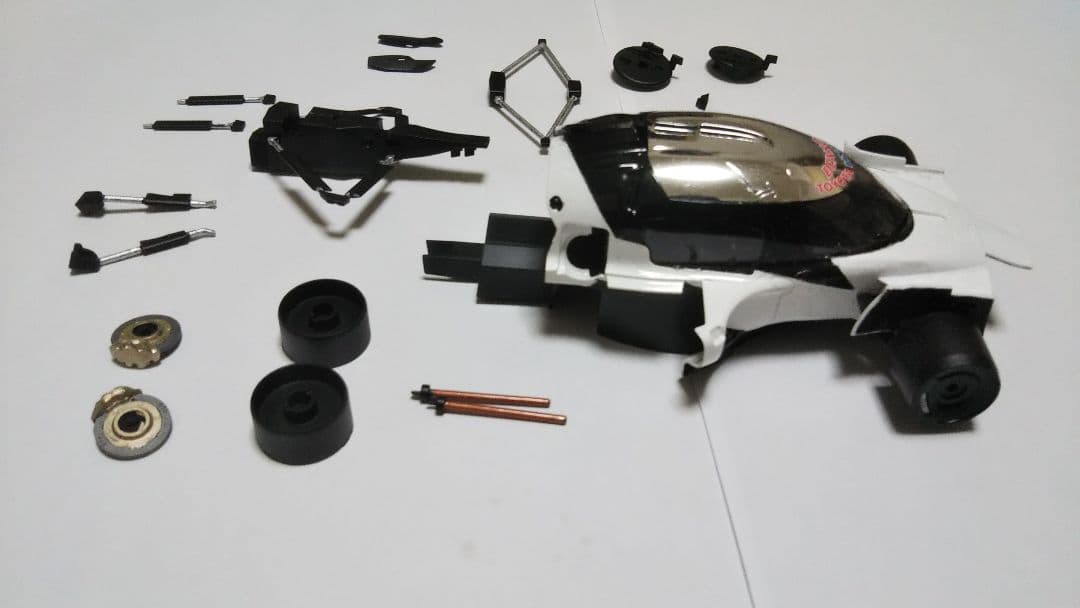 自動車 TOYOTA TS050 HYBRID 1/24