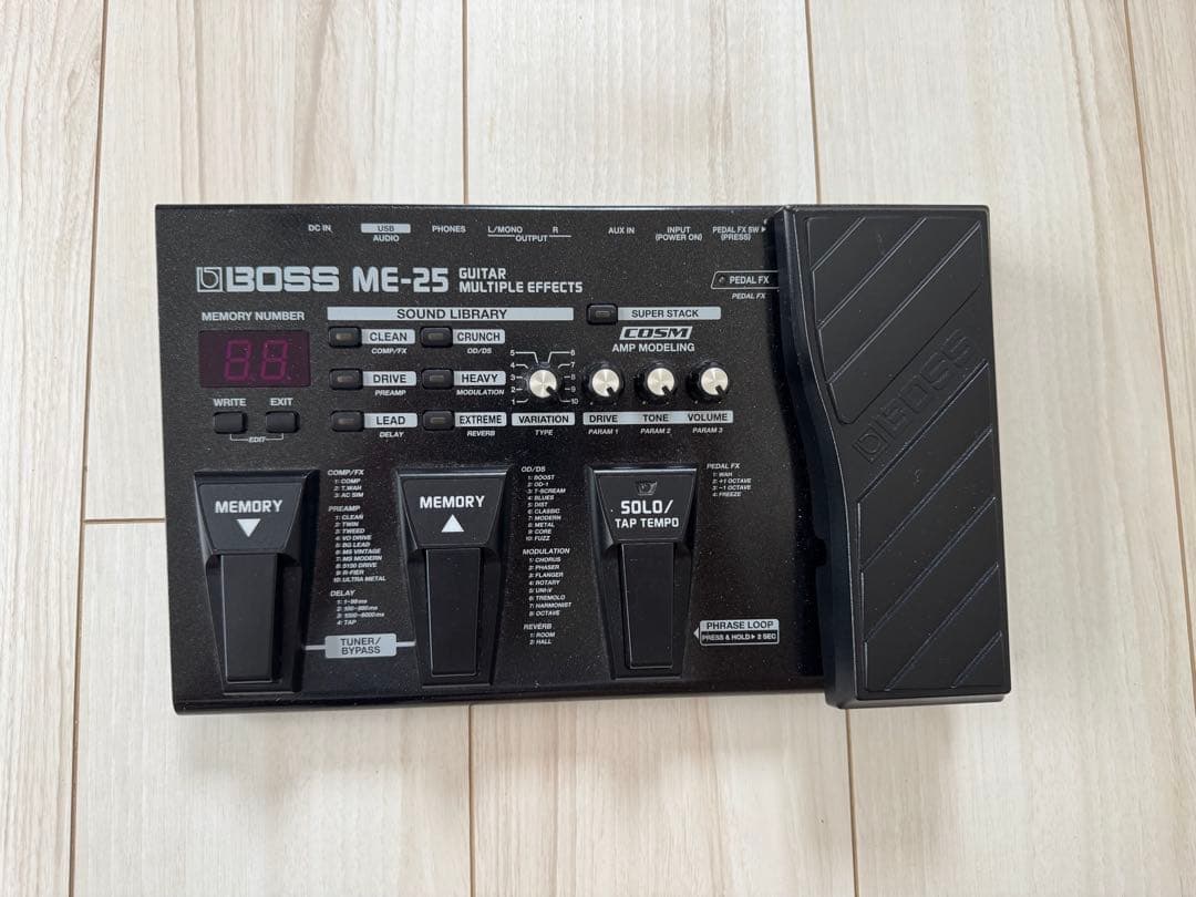 ✨BOSS マルチエフェクター ME-25✨