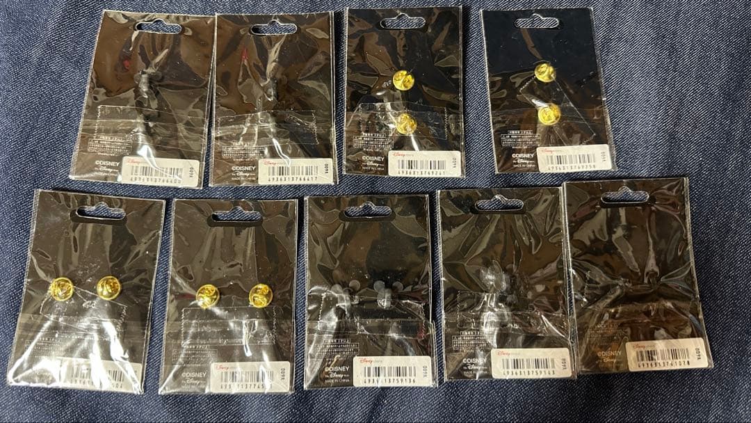 レア　ディズニーストア　10周年記念　ピンバッジ　フィルム　9個まとめ売り
