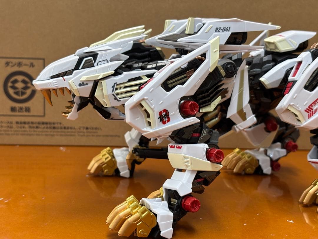 超合金ライガーゼロとチェンジングアーマーのセット